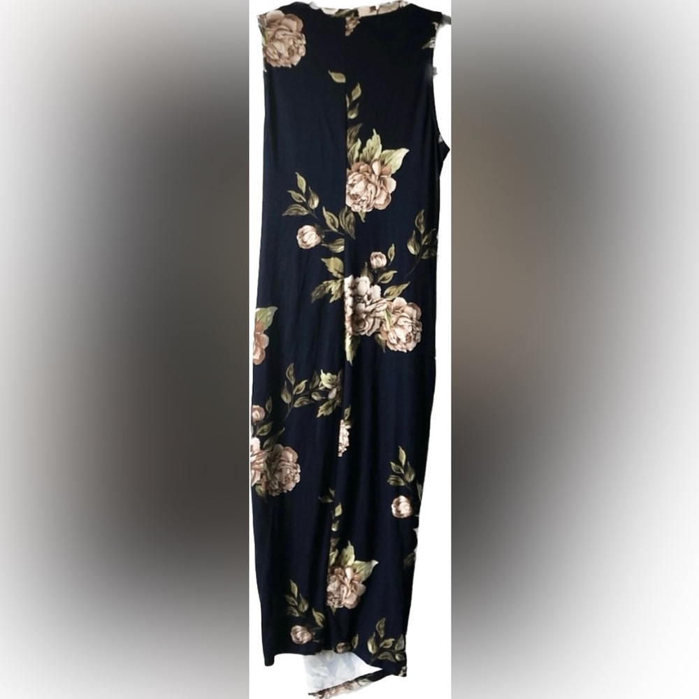 SOLD! NWT 💐Nine Britton by StitchFix💐 Abigail Navy Blue Floral Midi Dress - XS - Picture 6 of 7